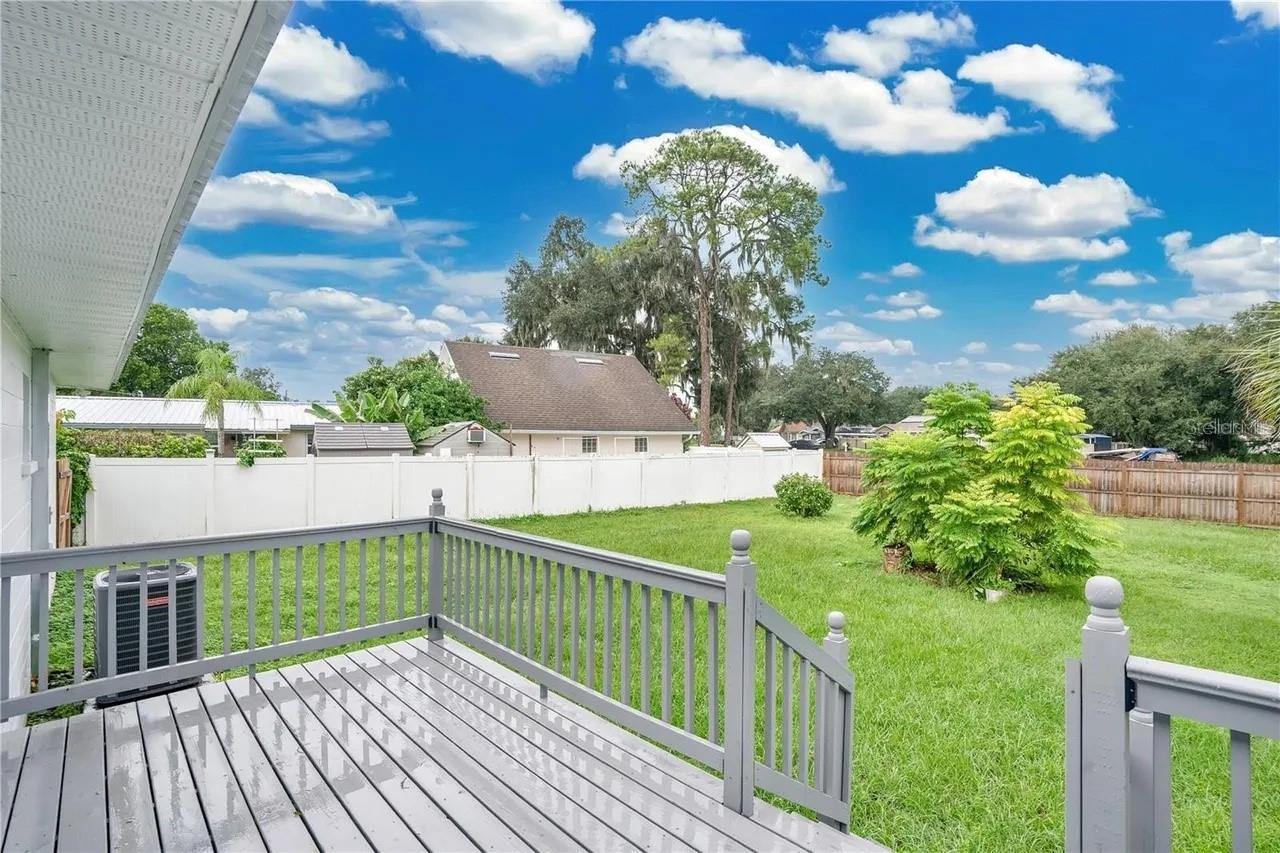 404 LONGFELLOW BLVD, LAKELAND, FL, 33801
