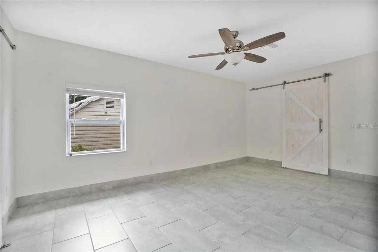 404 LONGFELLOW BLVD, LAKELAND, FL, 33801