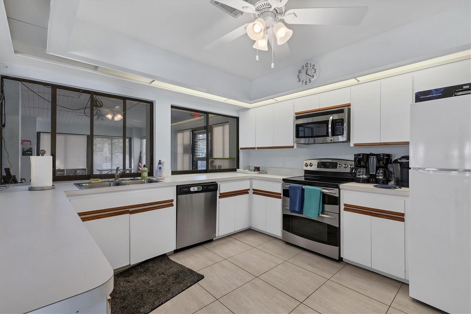 260 SOUTHAMPTON DR #312, VENICE, FL, 34293