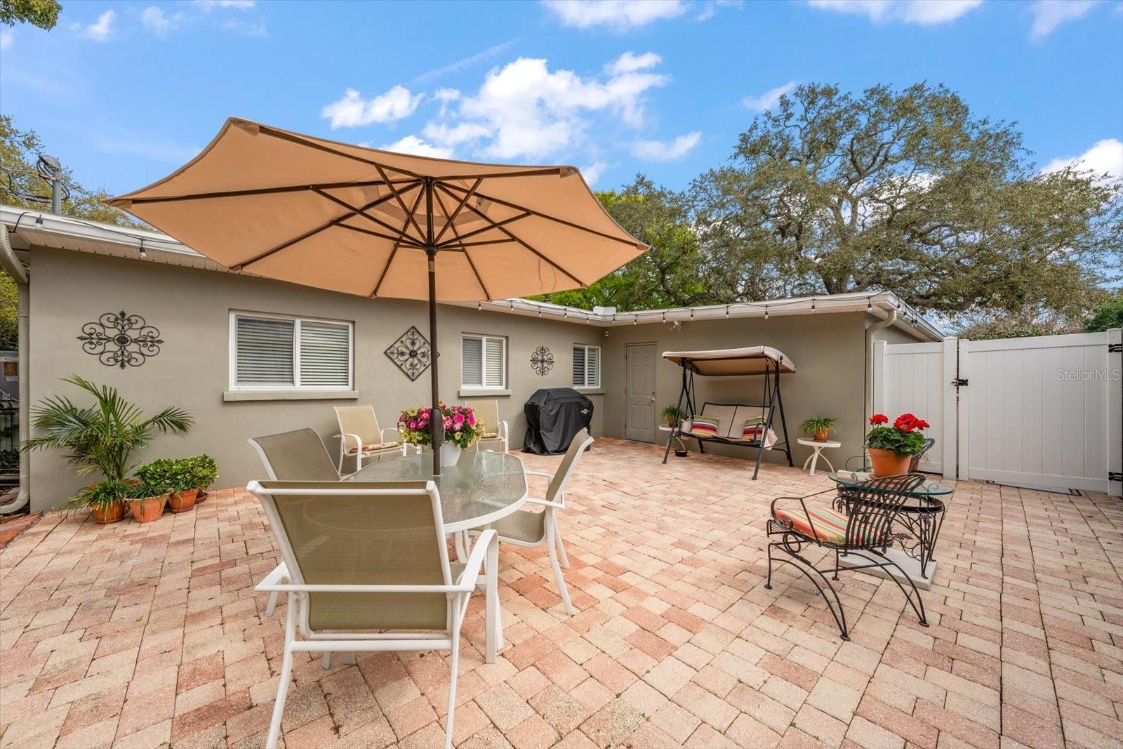 1718 MEREDITH LN, BELLEAIR, FL, 33756