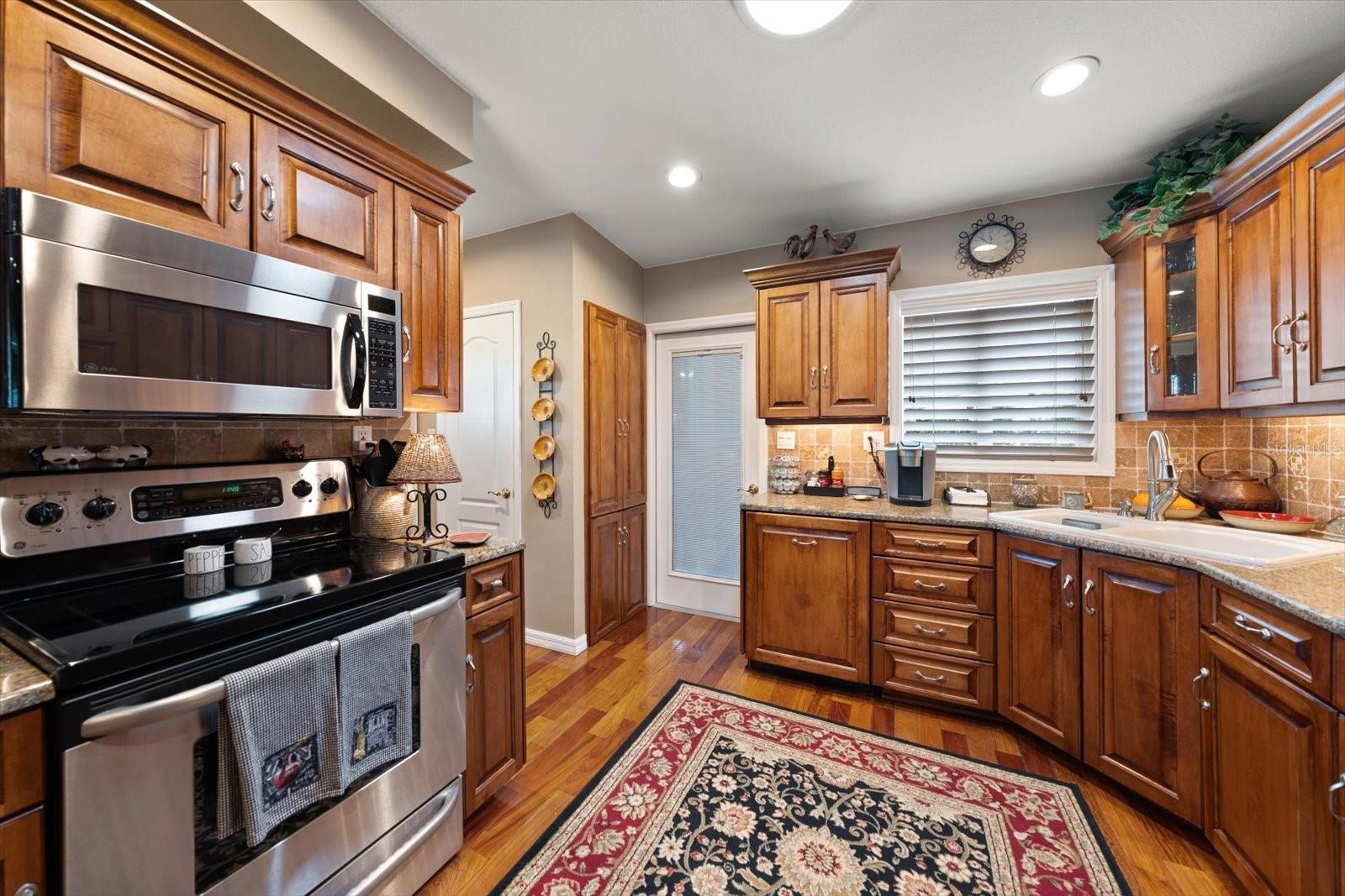 1718 MEREDITH LN, BELLEAIR, FL, 33756