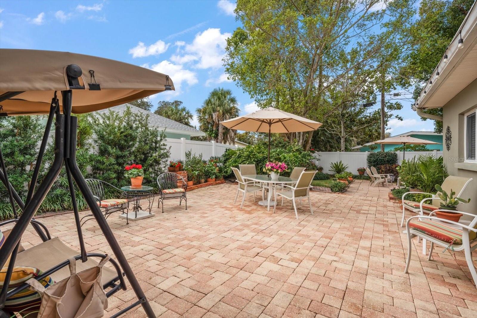 1718 MEREDITH LN, BELLEAIR, FL, 33756