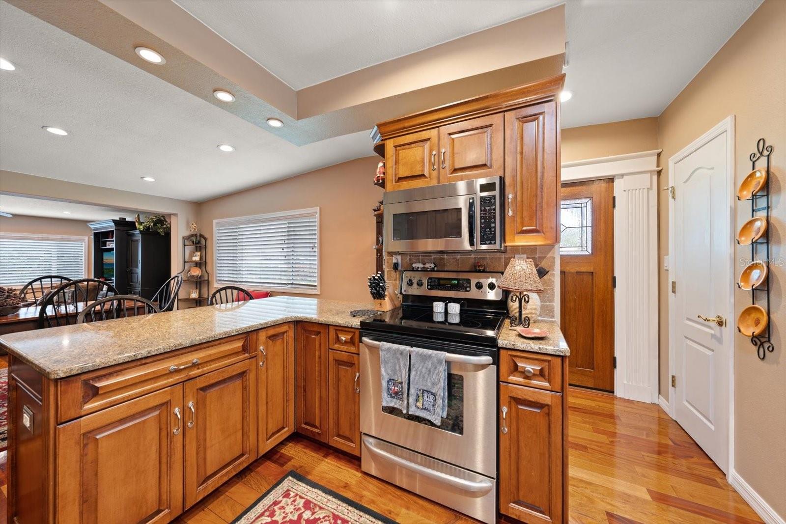 1718 MEREDITH LN, BELLEAIR, FL, 33756