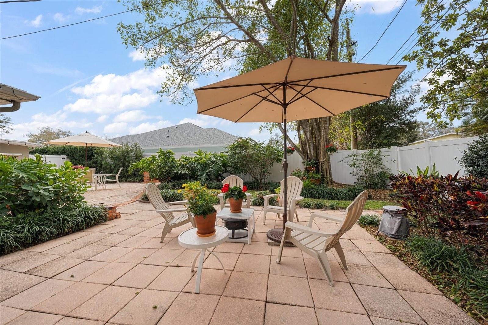 1718 MEREDITH LN, BELLEAIR, FL, 33756