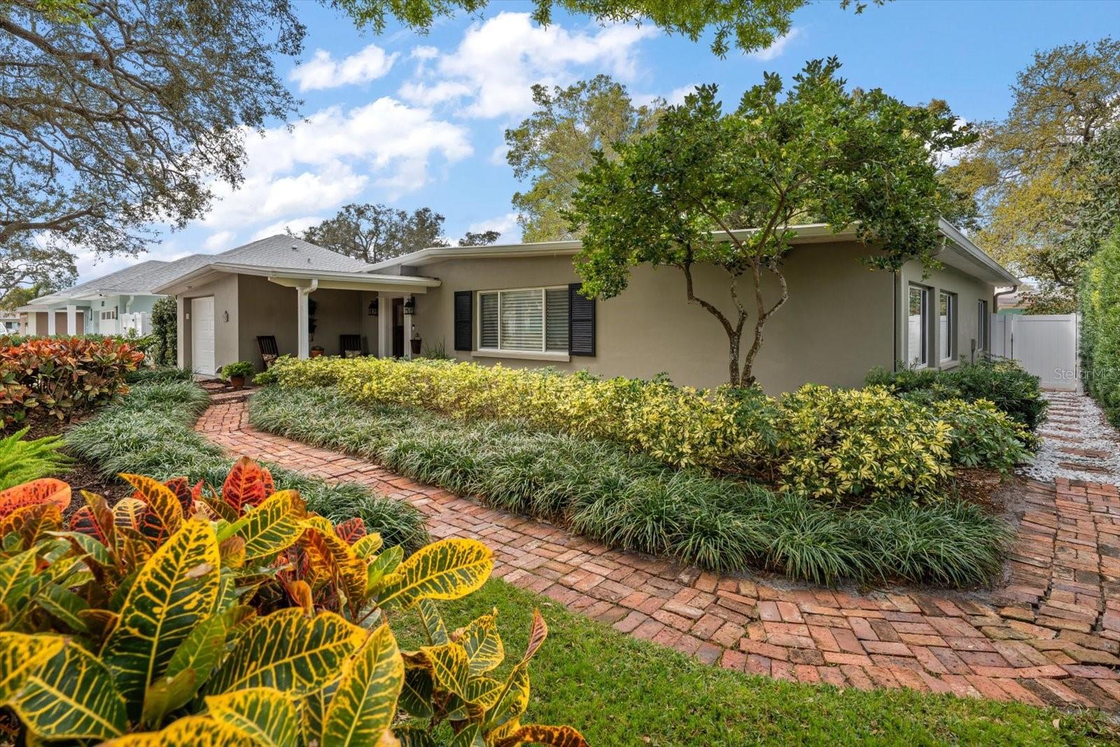 1718 MEREDITH LN, BELLEAIR, FL, 33756