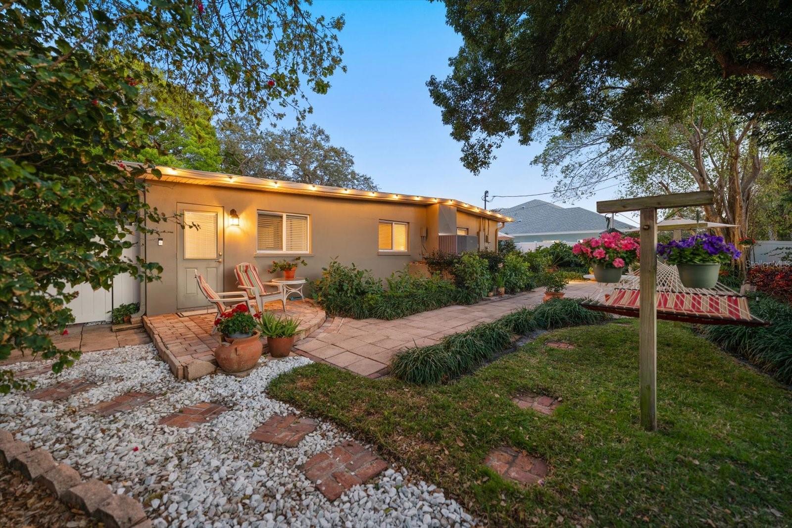 1718 MEREDITH LN, BELLEAIR, FL, 33756