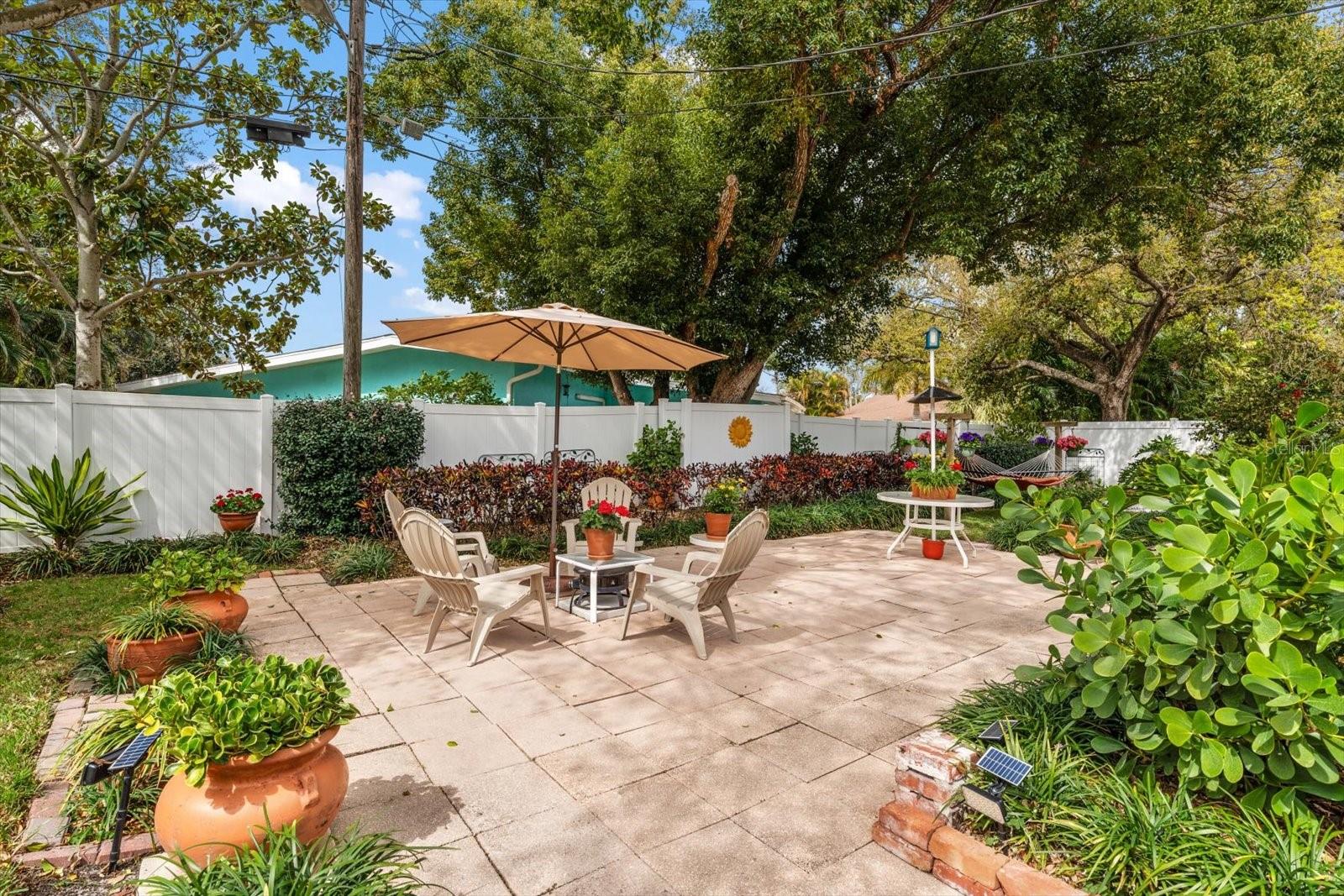 1718 MEREDITH LN, BELLEAIR, FL, 33756