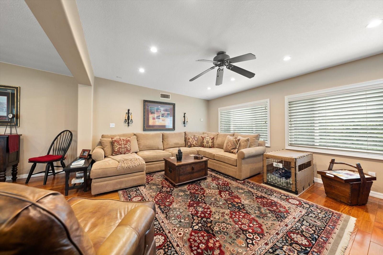 1718 MEREDITH LN, BELLEAIR, FL, 33756