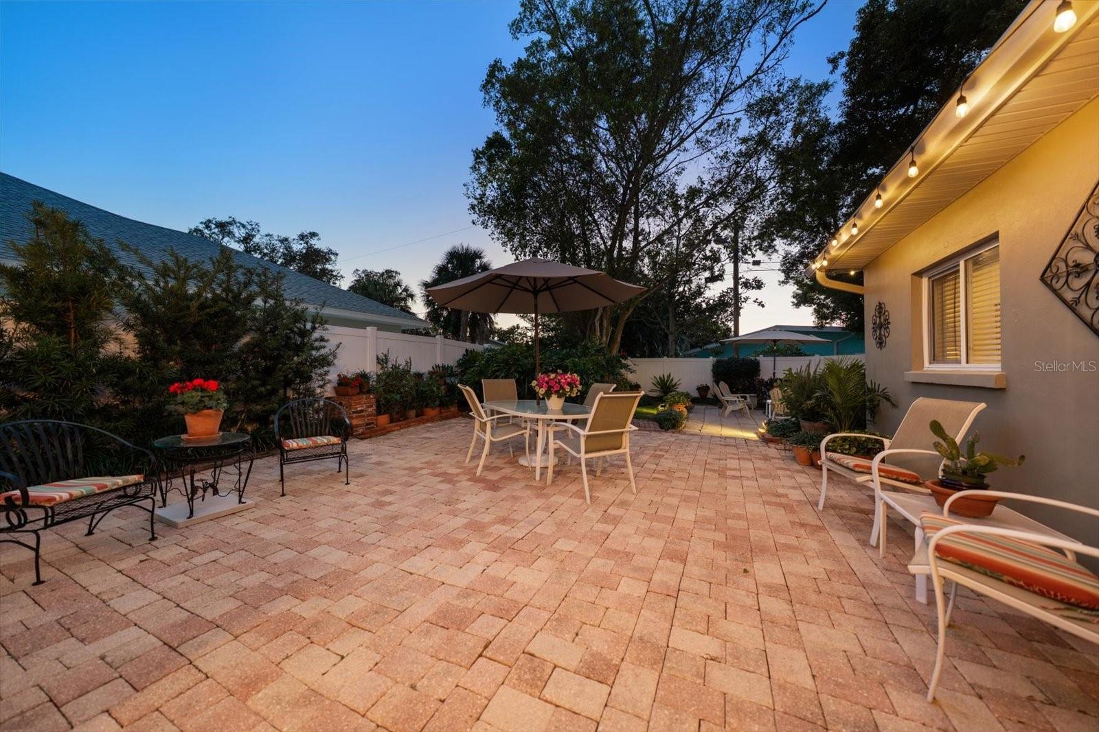 1718 MEREDITH LN, BELLEAIR, FL, 33756