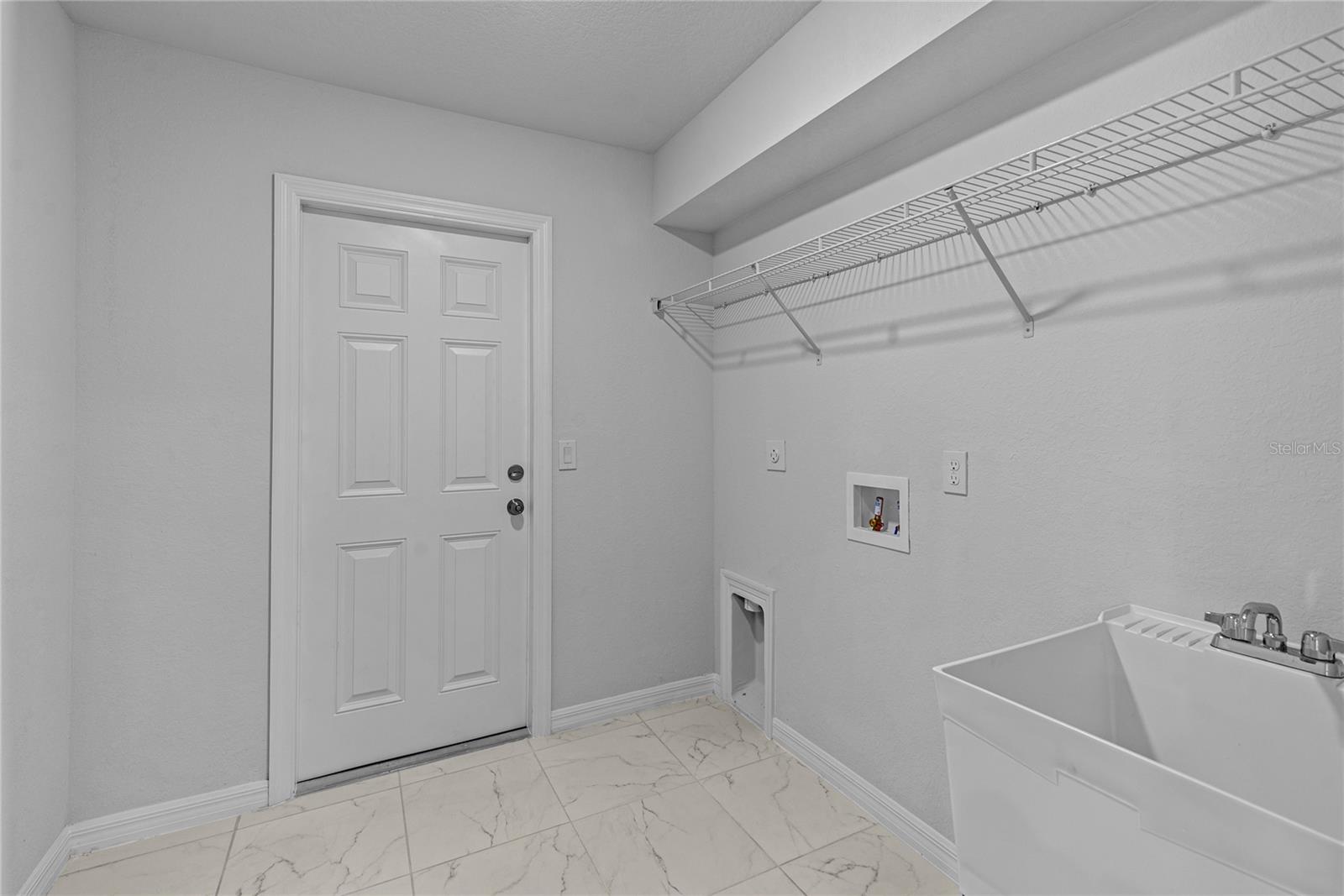 710 NW 2ND LN, CAPE CORAL, FL, 33993