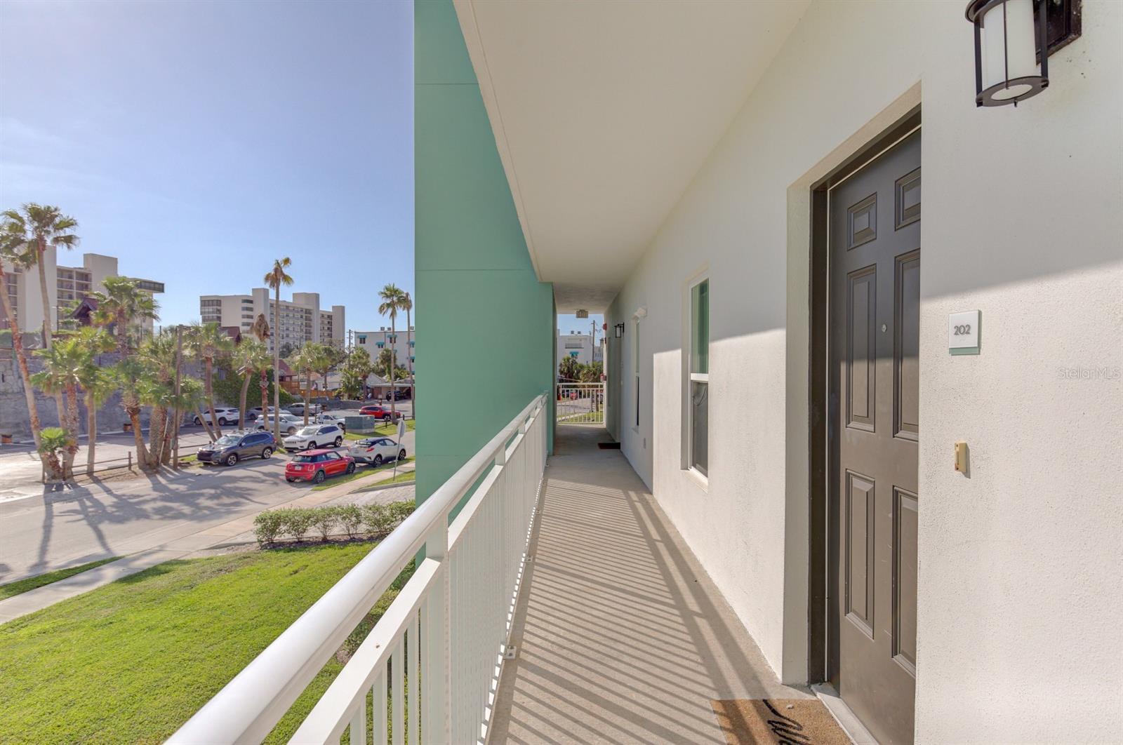 15305 1ST ST E #202, MADEIRA BEACH, FL, 33708
