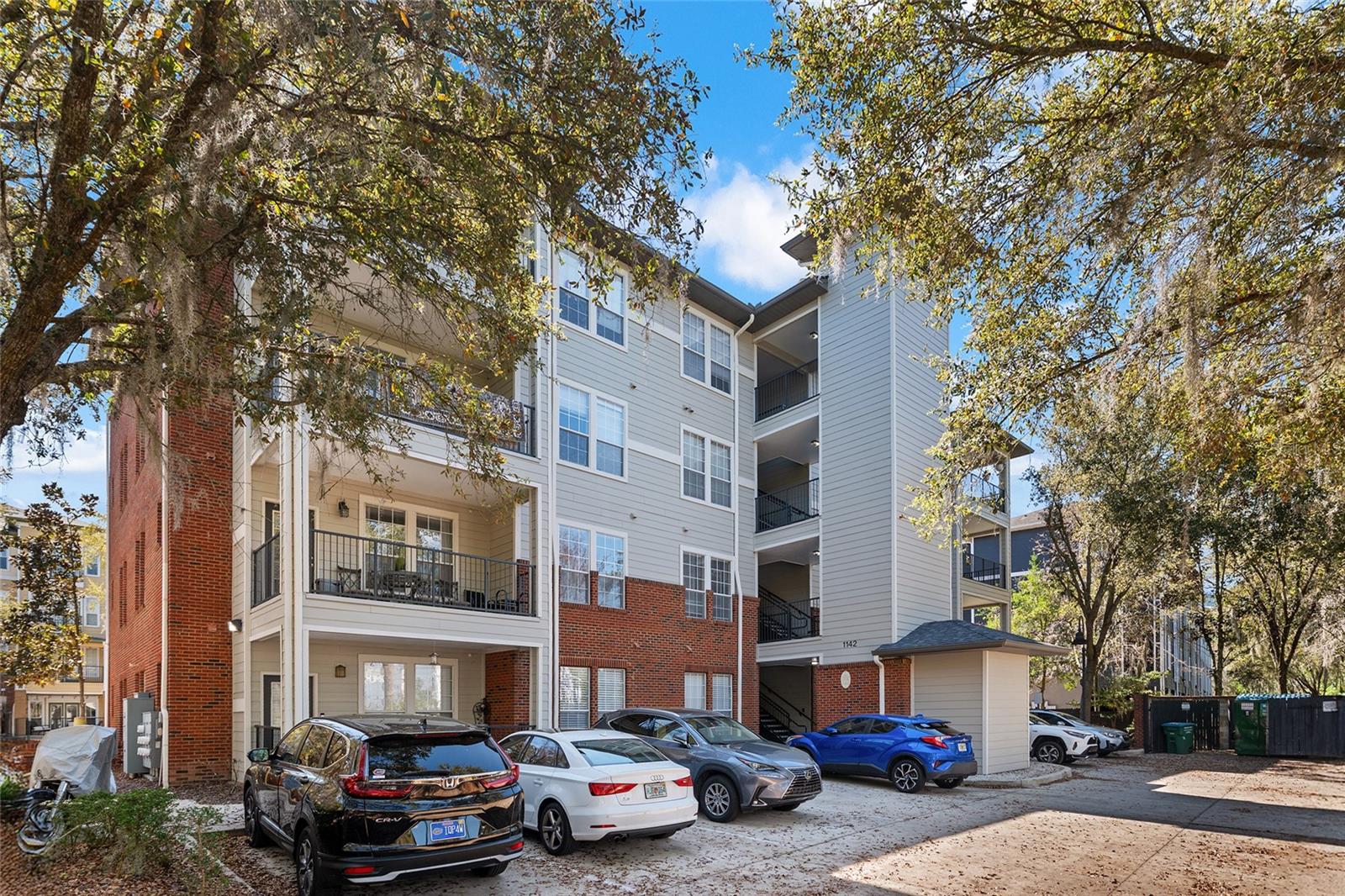 1142 SW 9TH RD #402, GAINESVILLE, FL, 32601