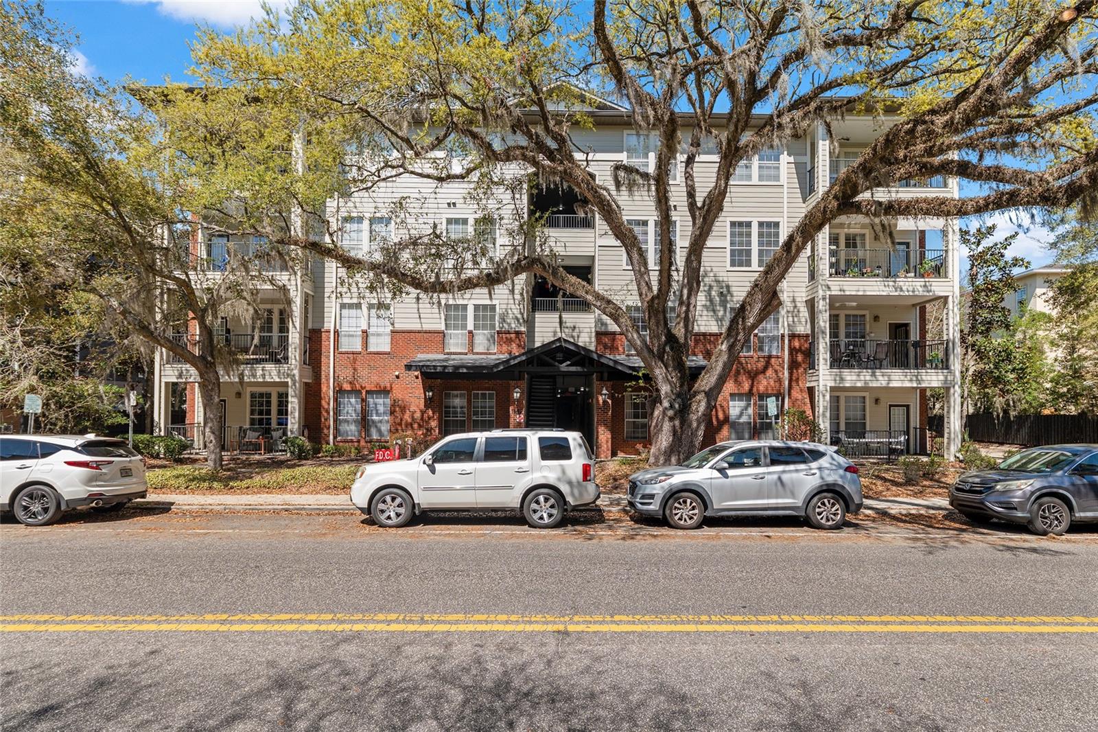 1142 SW 9TH RD #402, GAINESVILLE, FL, 32601