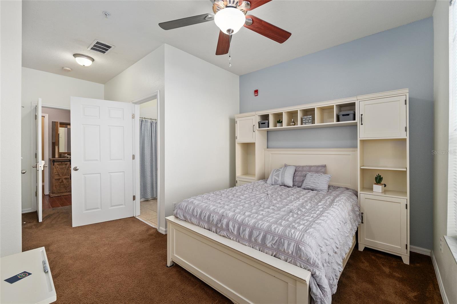 1142 SW 9TH RD #402, GAINESVILLE, FL, 32601