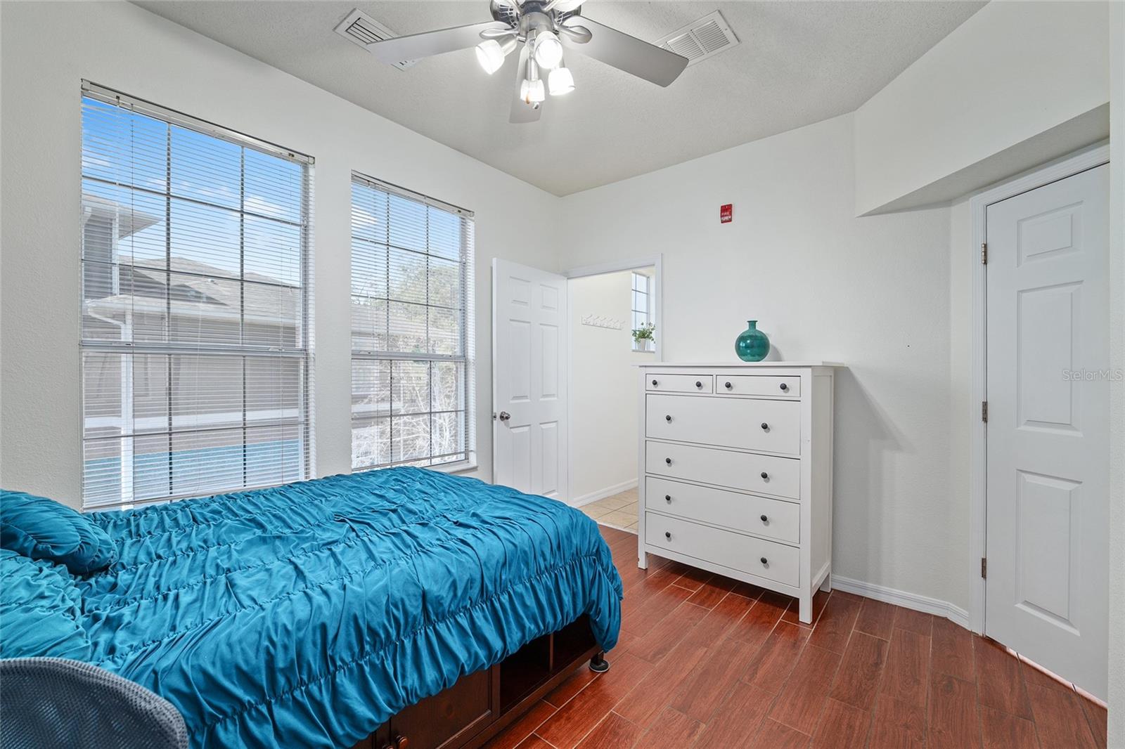 1142 SW 9TH RD #402, GAINESVILLE, FL, 32601