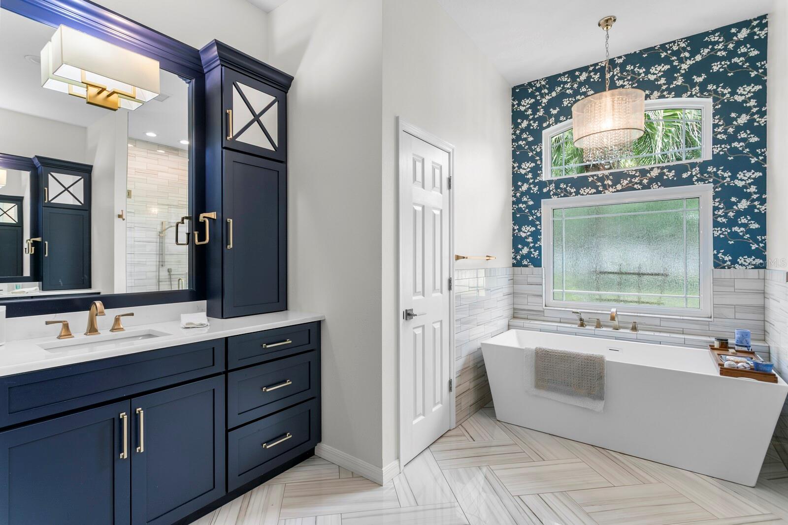 16311 ASHINGTON PARK DR, TAMPA, FL, 33647