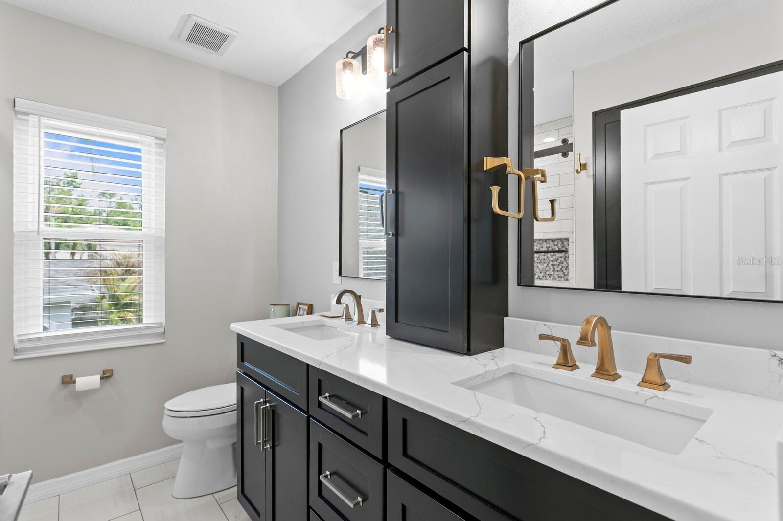 16311 ASHINGTON PARK DR, TAMPA, FL, 33647