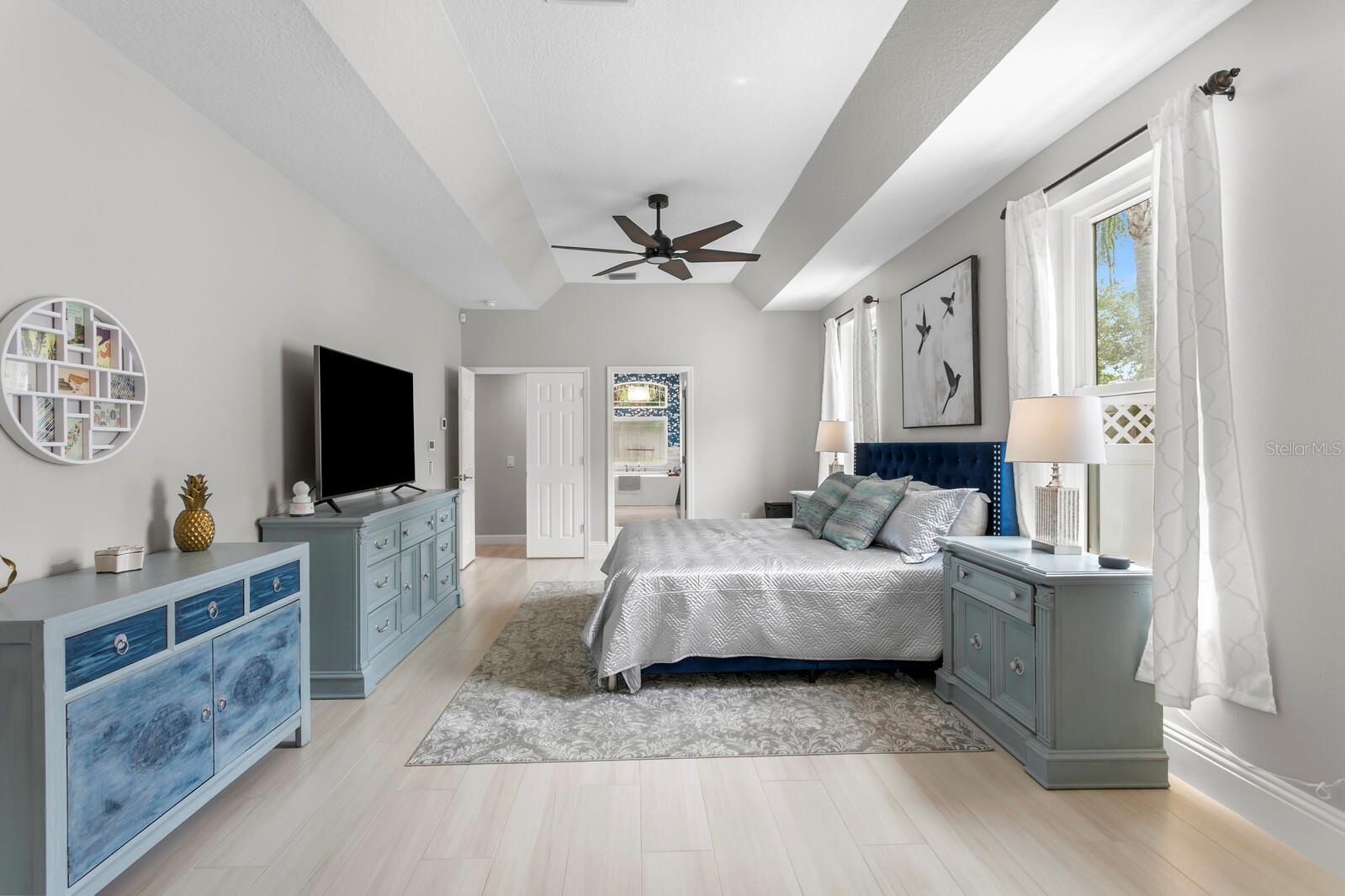 16311 ASHINGTON PARK DR, TAMPA, FL, 33647