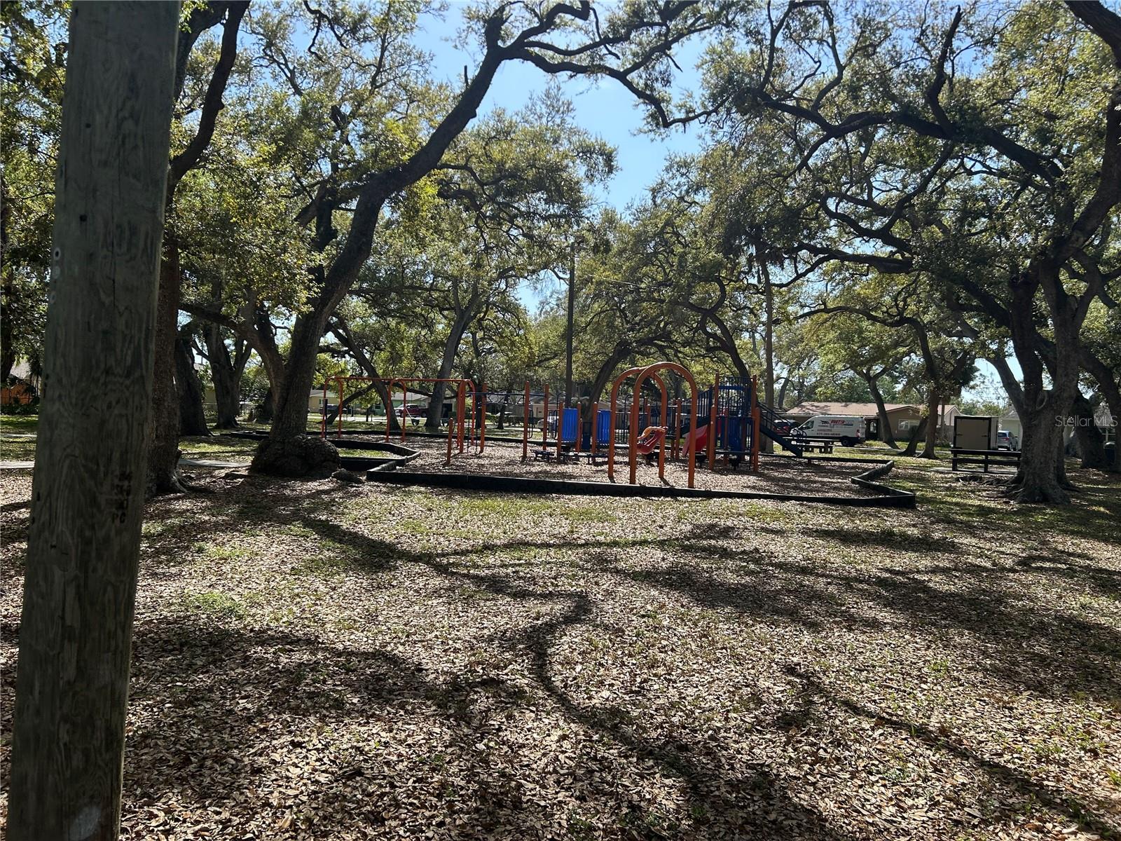 8000 54TH ST N, PINELLAS PARK, FL, 33781