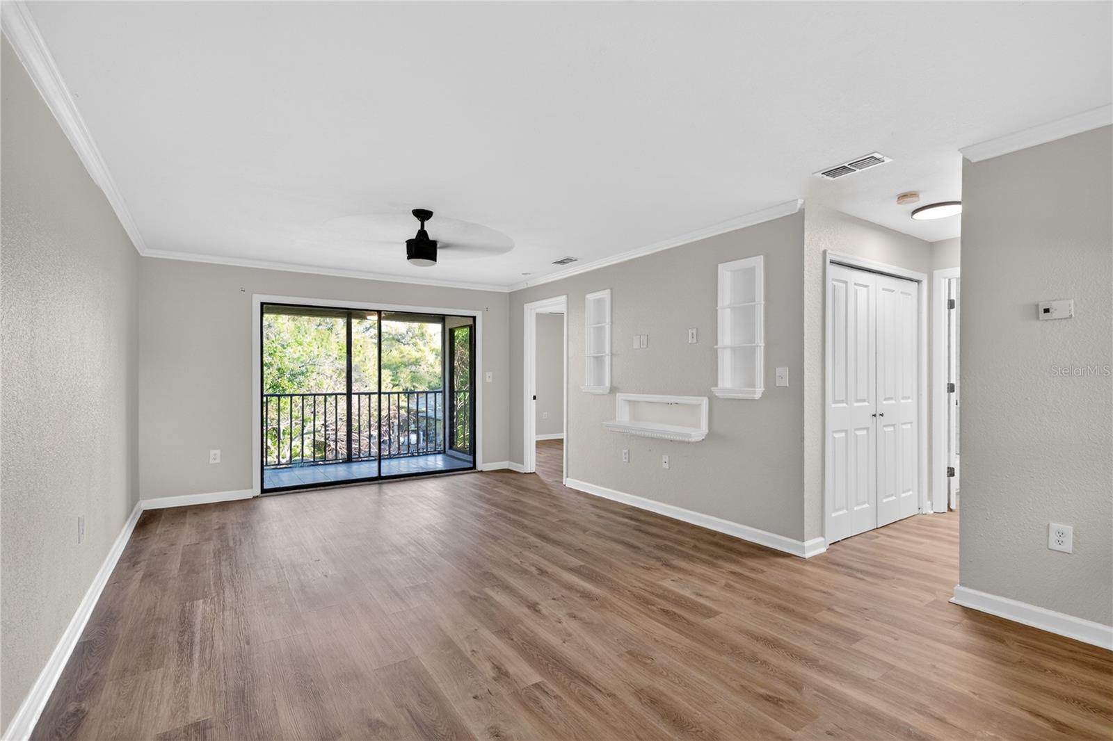 10167 SAILWINDS BLVD N #206, LARGO, FL, 33773