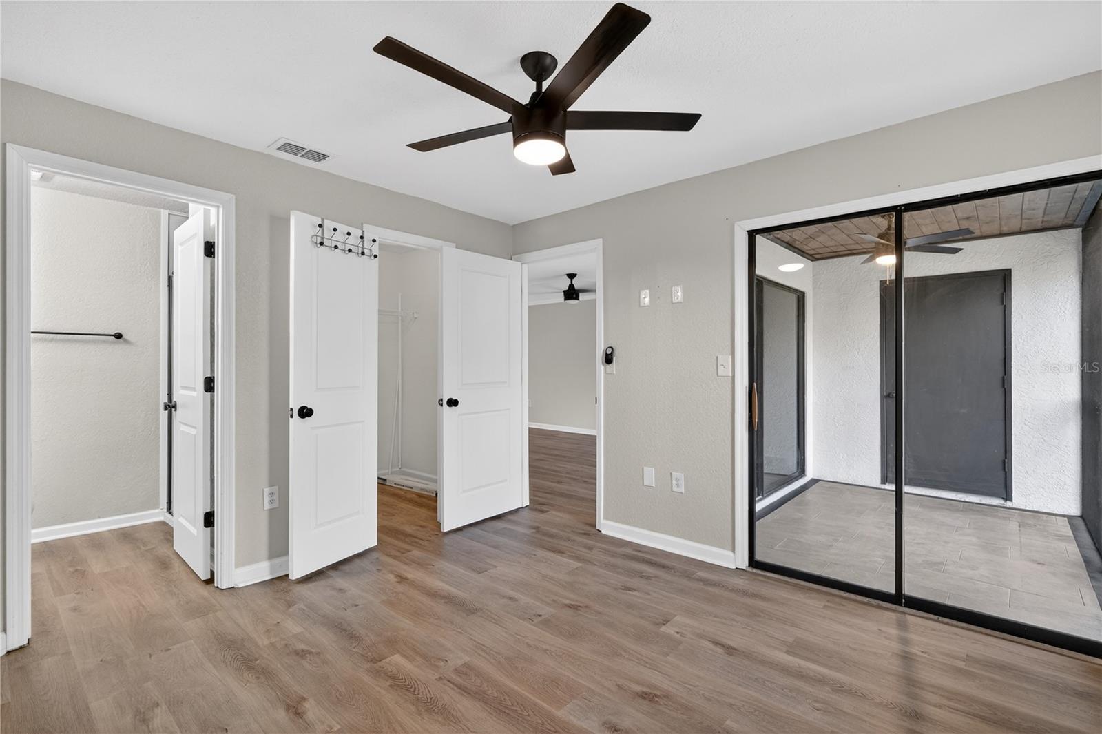 10167 SAILWINDS BLVD N #206, LARGO, FL, 33773