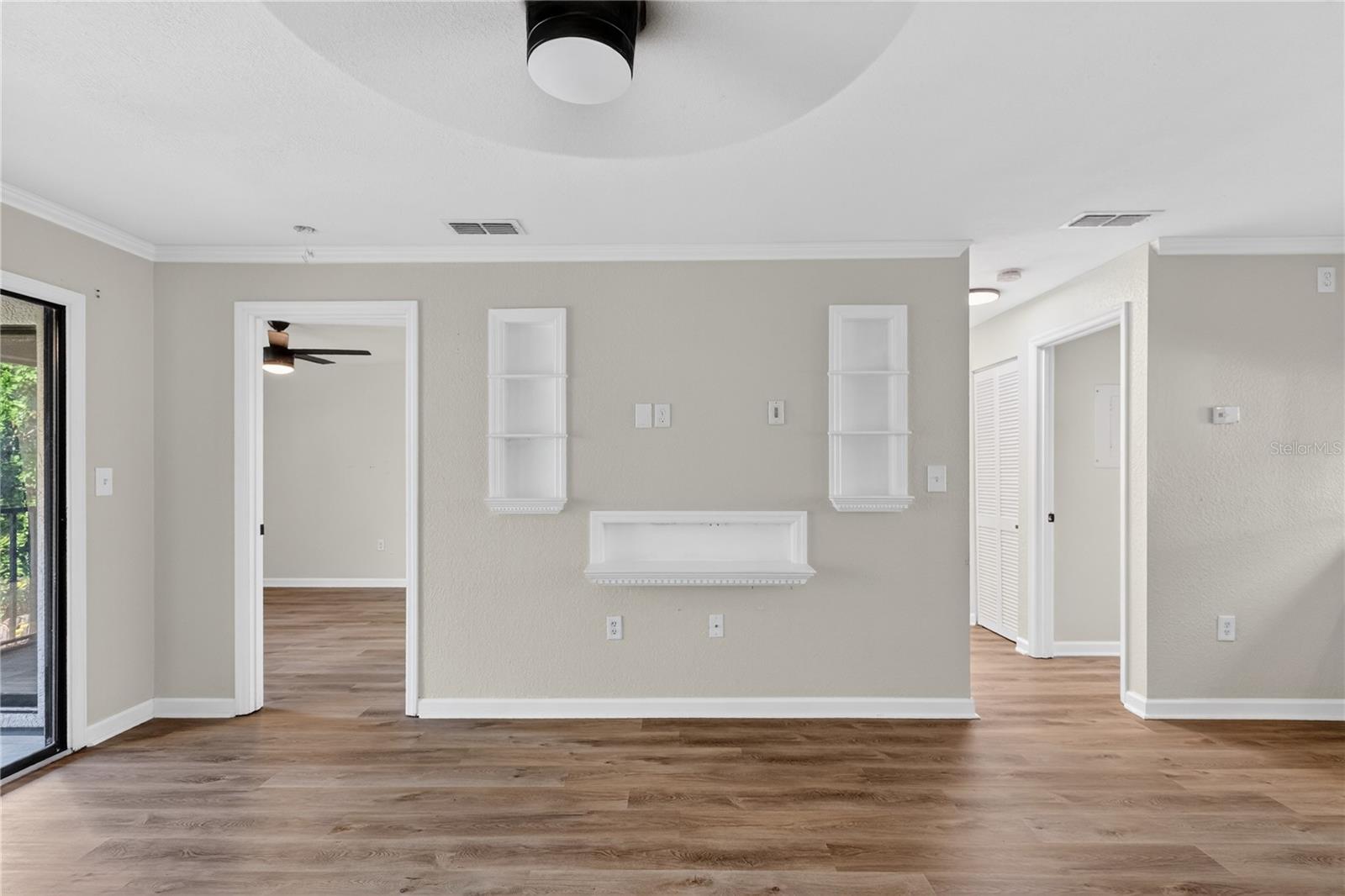 10167 SAILWINDS BLVD N #206, LARGO, FL, 33773