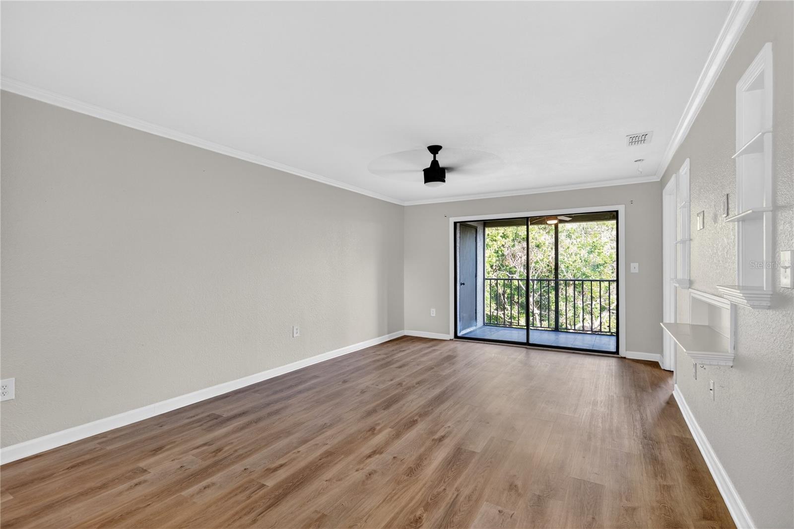 10167 SAILWINDS BLVD N #206, LARGO, FL, 33773