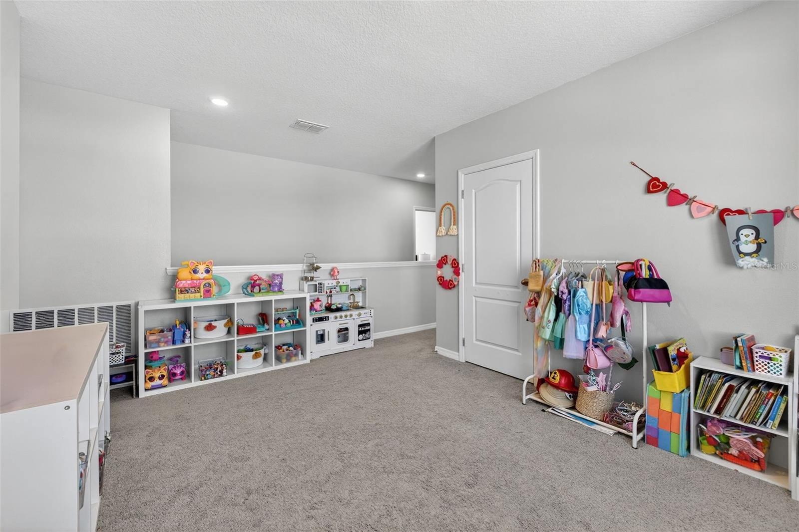 4893 PANGA AVE, MOUNT DORA, FL, 32757