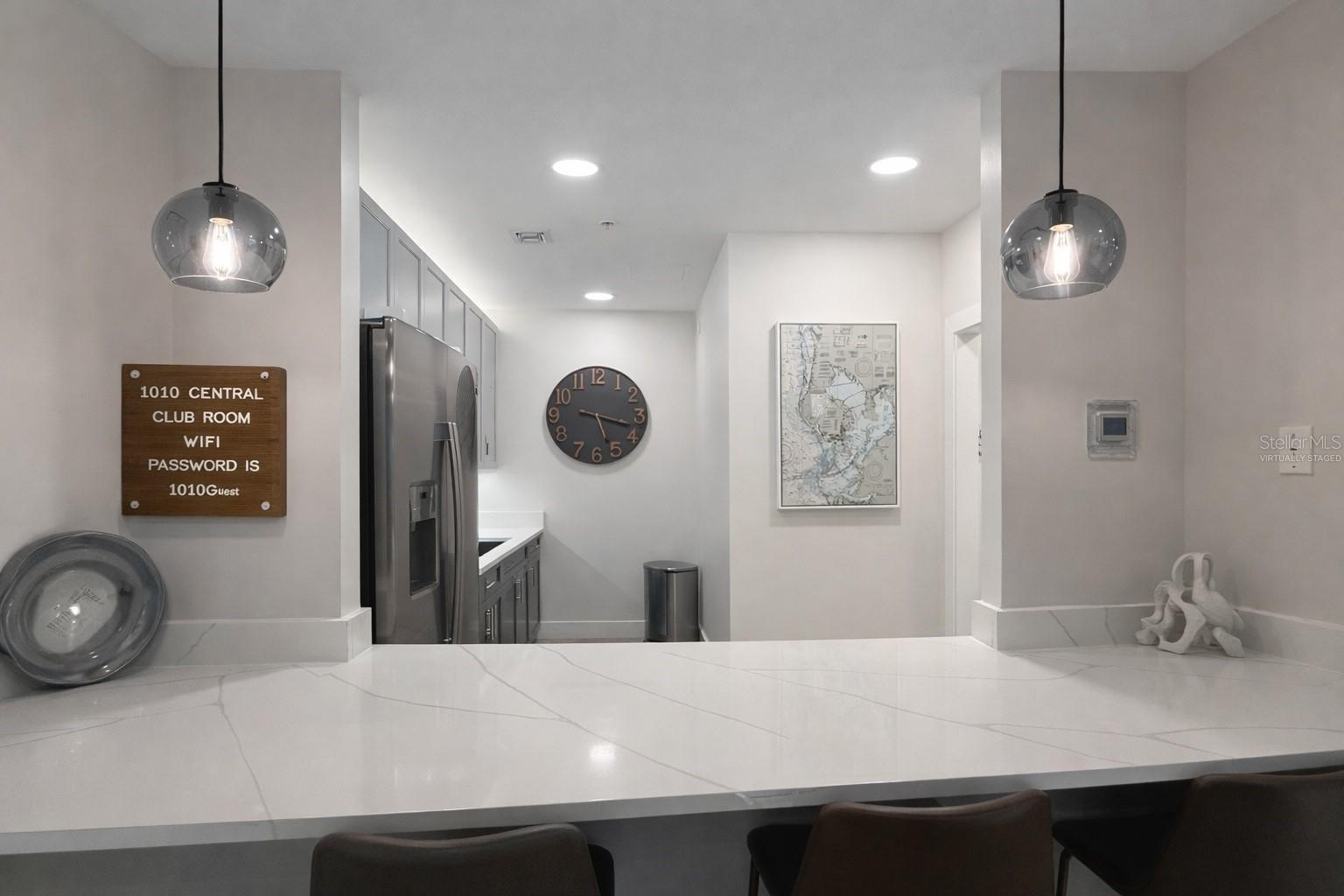 1010 CENTRAL AVE #218, ST PETERSBURG, FL, 33705