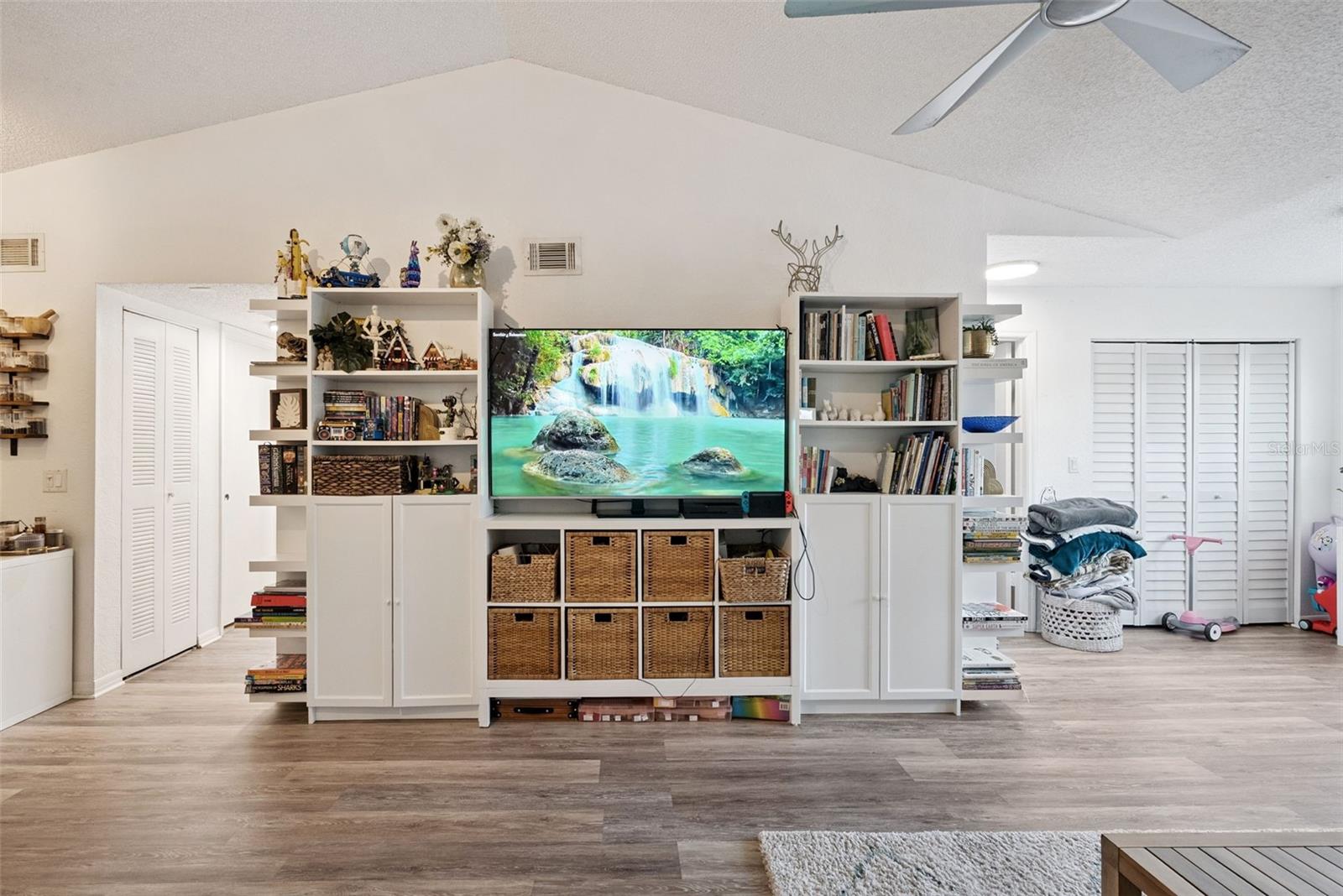 4642 COMMANDER DR #938, ORLANDO, FL, 32822