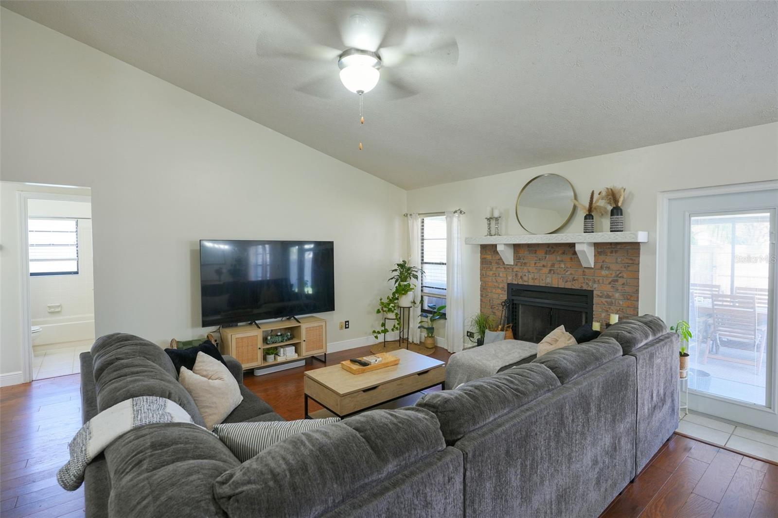 4136 SPRING WAY CIR, VALRICO, FL, 33596