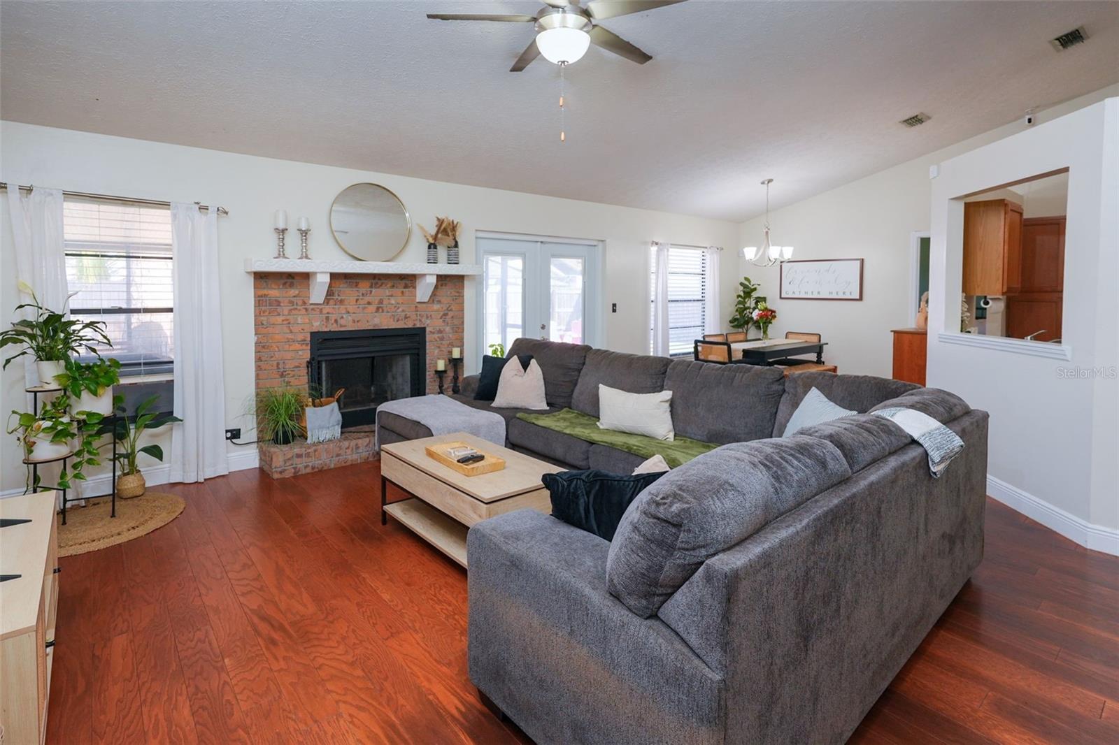 4136 SPRING WAY CIR, VALRICO, FL, 33596