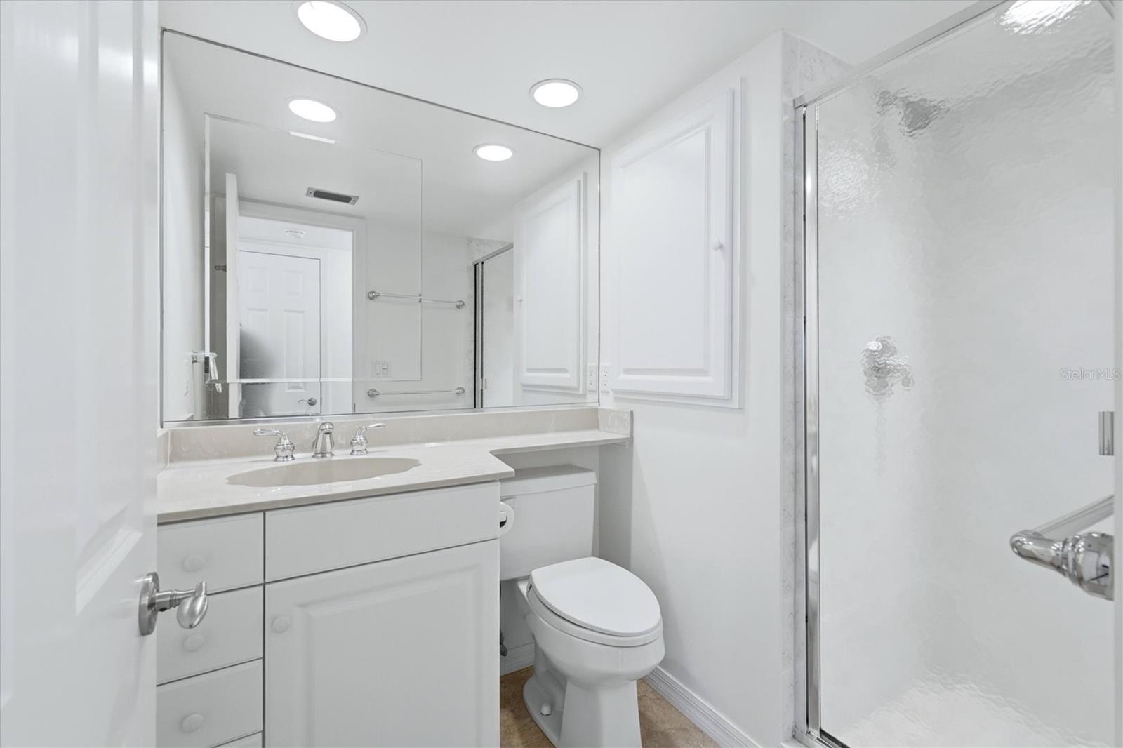 1585 TARPON CENTER DR #29, VENICE, FL, 34285