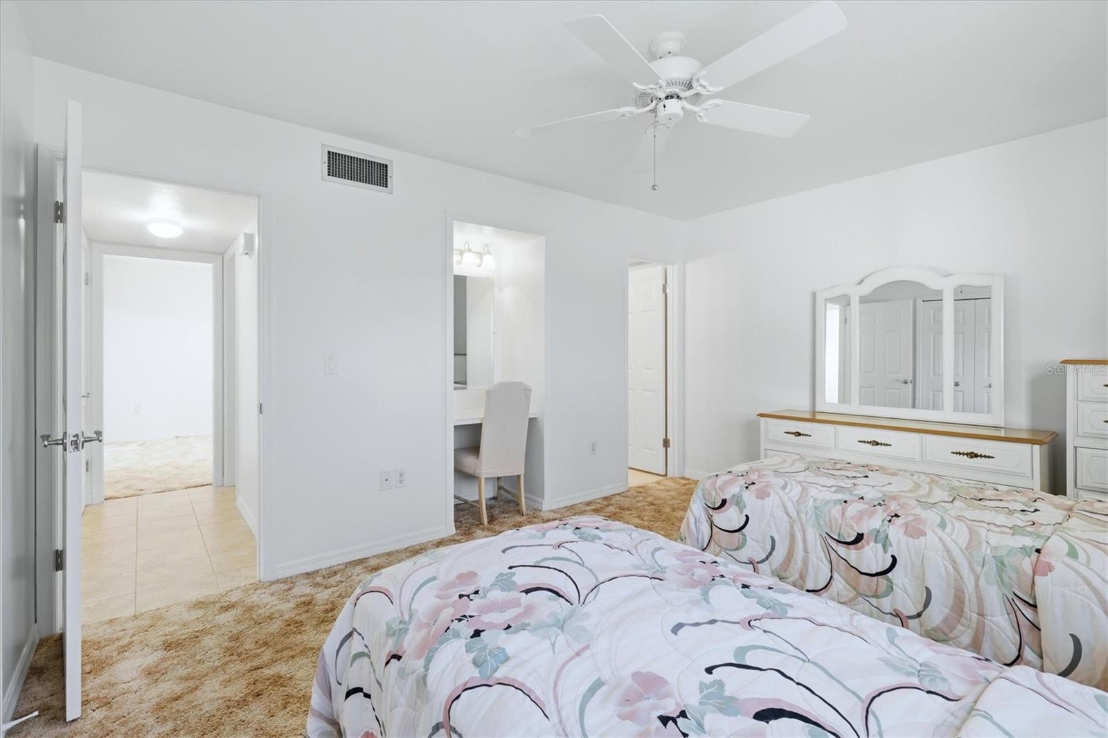 1585 TARPON CENTER DR #29, VENICE, FL, 34285