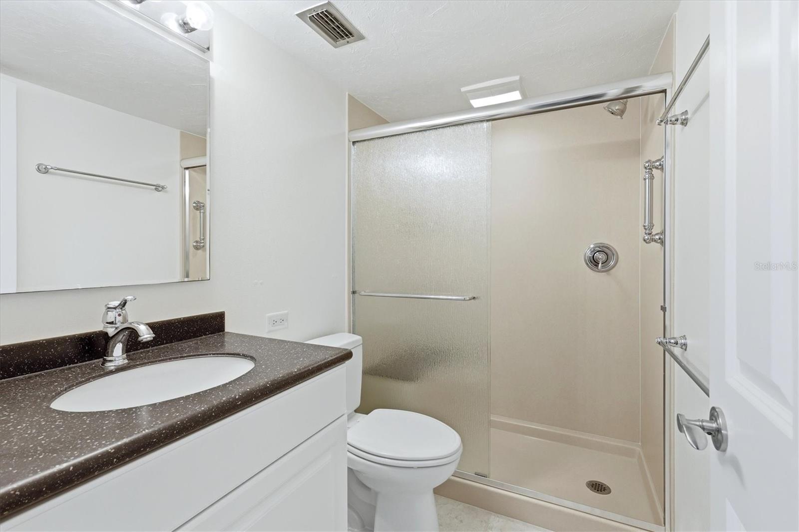 1585 TARPON CENTER DR #29, VENICE, FL, 34285