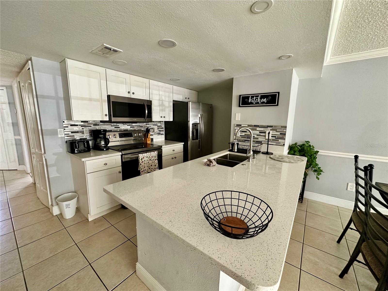 5012 LAGUNA BAY CIR #73, KISSIMMEE, FL, 34746