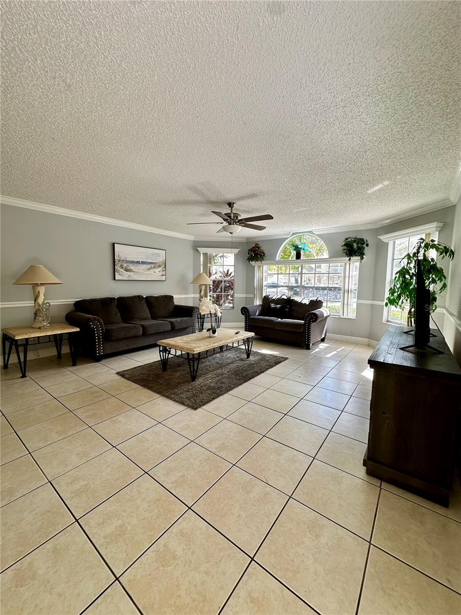 5012 LAGUNA BAY CIR #73, KISSIMMEE, FL, 34746