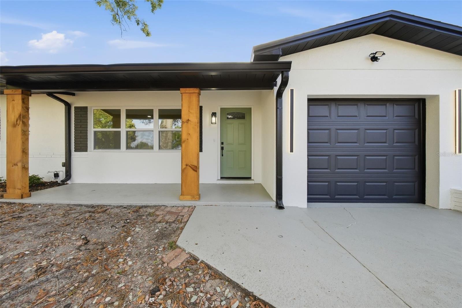 4327 59 ST N, ST PETERSBURG, FL, 33709