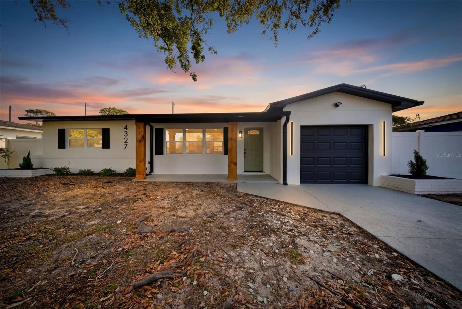 4327 59 ST N, ST PETERSBURG, FL, 33709