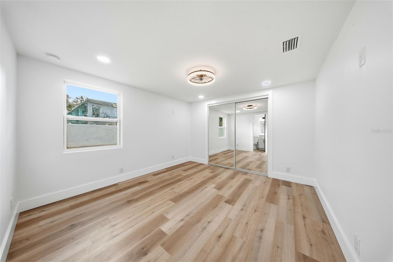 4327 59 ST N, ST PETERSBURG, FL, 33709