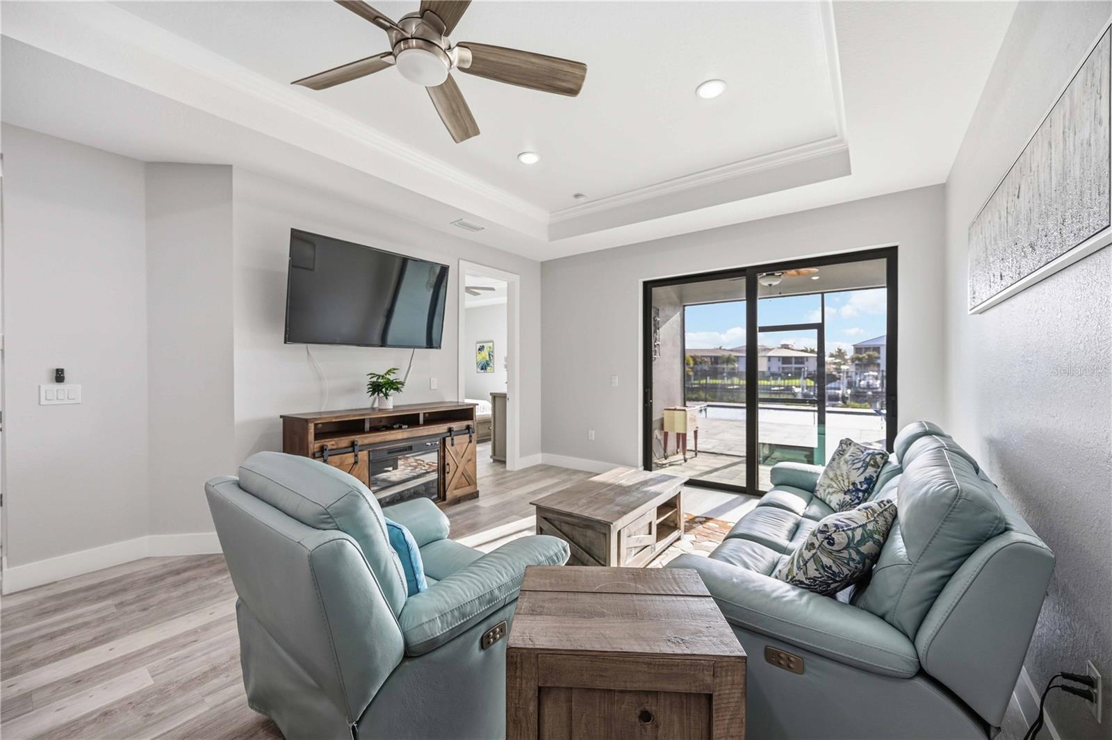 3240 WOODTHRUSH DR #111 & 112, PUNTA GORDA, FL, 33950