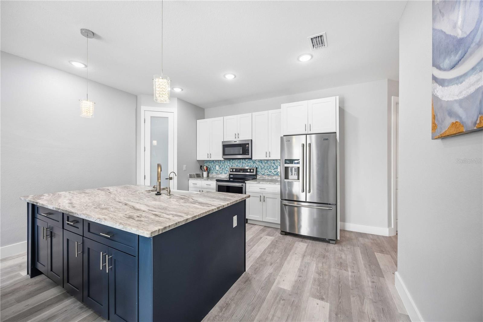 3240 WOODTHRUSH DR #111 & 112, PUNTA GORDA, FL, 33950