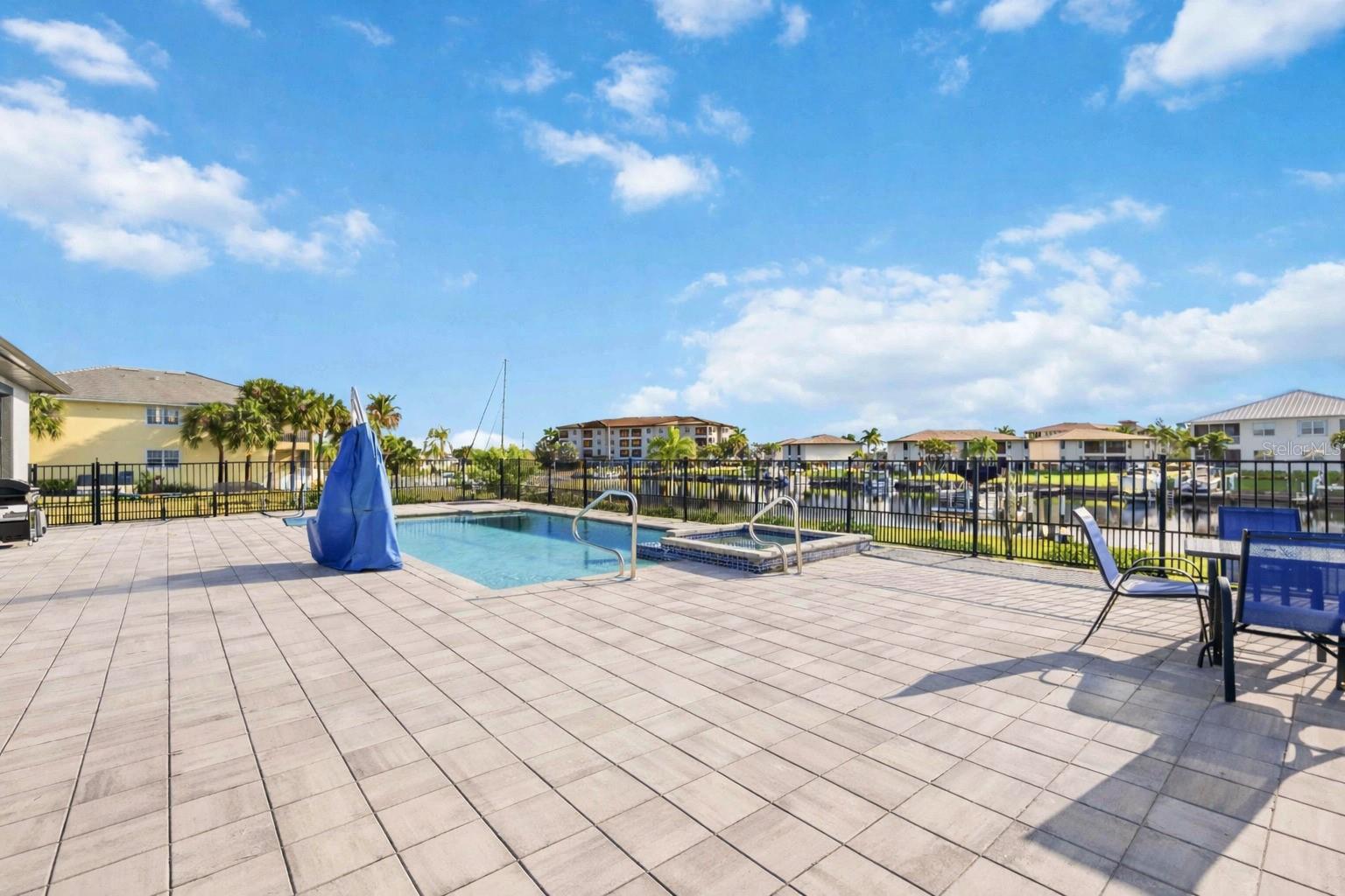 3240 WOODTHRUSH DR #111 & 112, PUNTA GORDA, FL, 33950