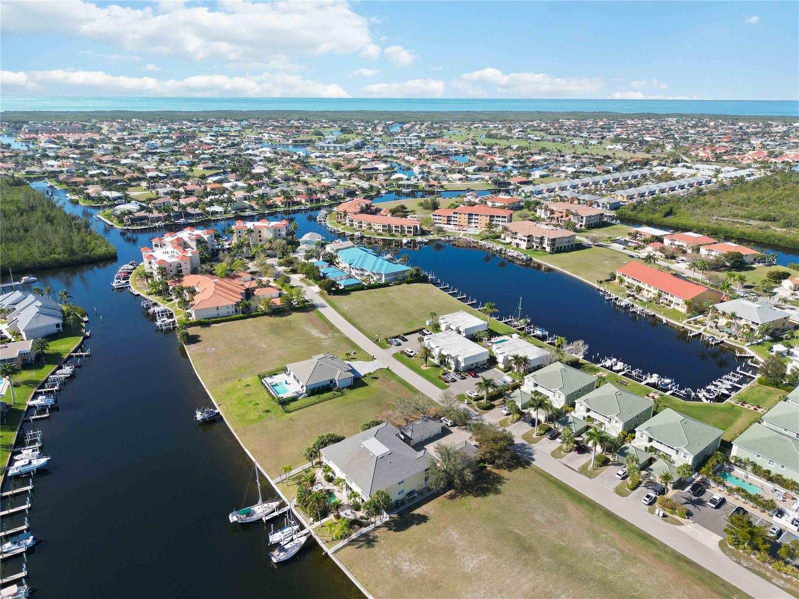 3240 WOODTHRUSH DR #111 & 112, PUNTA GORDA, FL, 33950