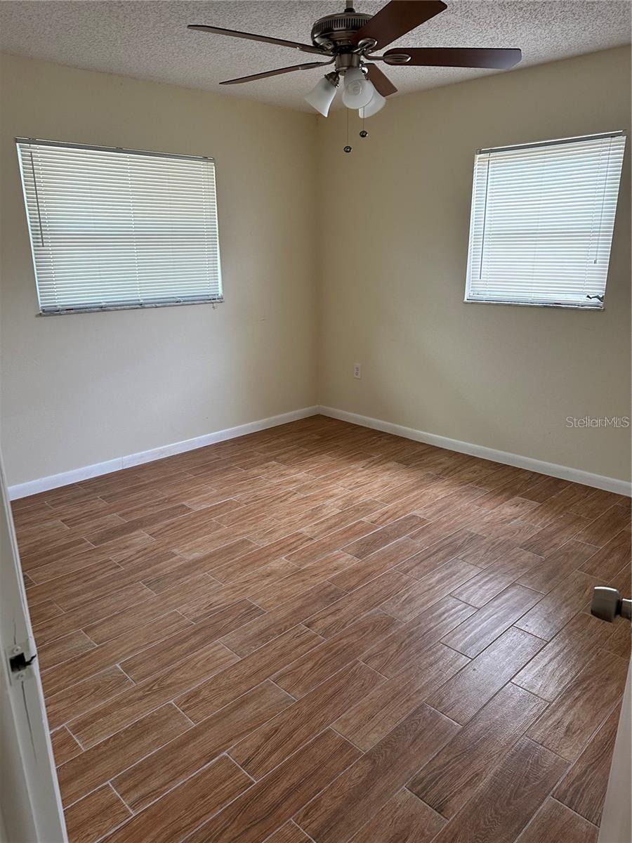 1461 OVERCASH DR, DUNEDIN, FL, 34698