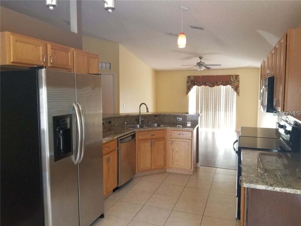 5220 SILVER THISTLE LN, ST CLOUD, FL, 34772