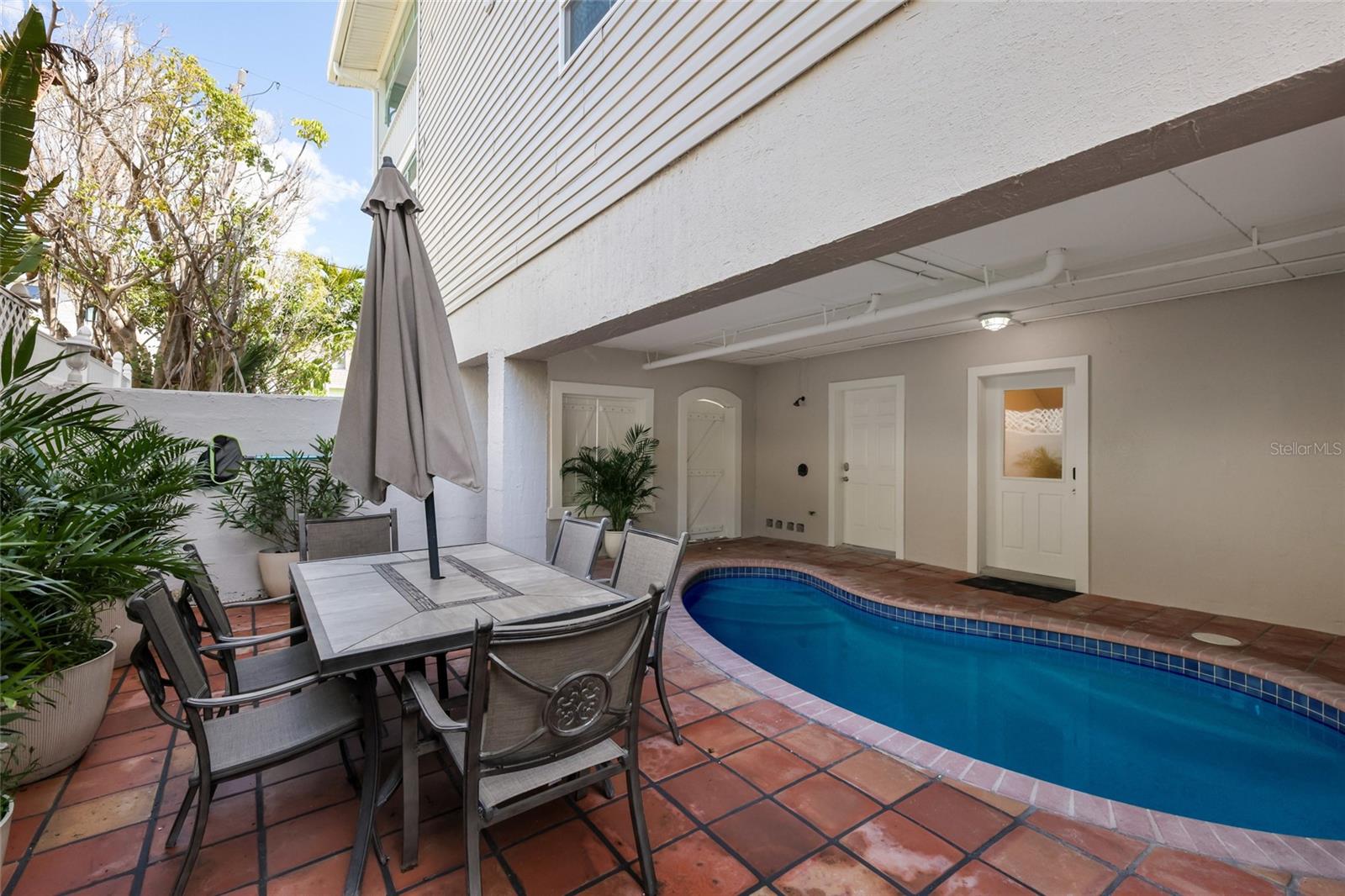 2412 AVENUE B, BRADENTON BEACH, FL, 34217