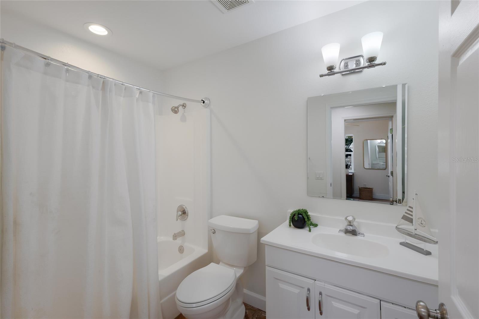 2412 AVENUE B, BRADENTON BEACH, FL, 34217