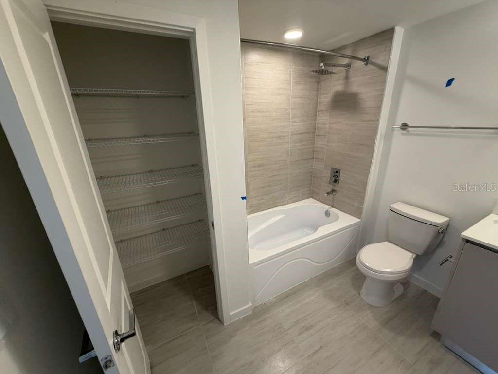 5587 MILLENIA PARK BLVD #206, ORLANDO, FL, 32839