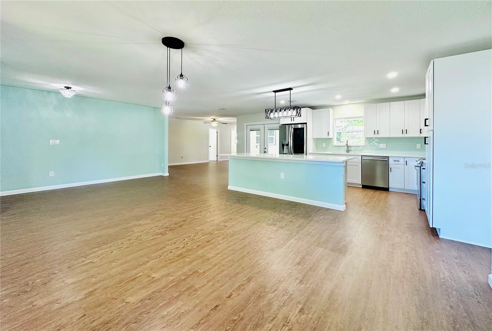 391 FLORAL DR, WINTER GARDEN, FL, 34787